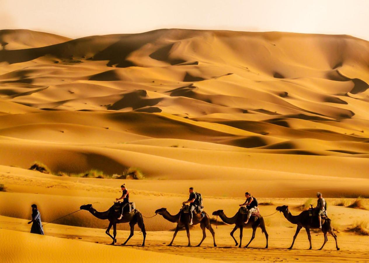 Les Roches Desert Camp Merzouga Exterior photo